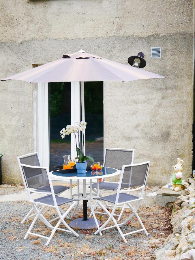 Studio En Vallee Du Loir 20Km Du Zoo Saint-Jean-de-la-Motte Εξωτερικό φωτογραφία